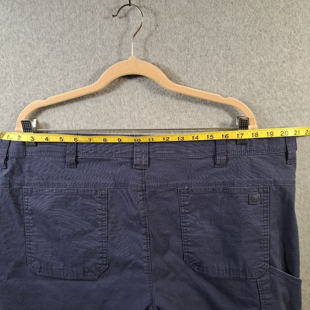 Weatherproof Shorts Mens 40-42"x9.5" Navy Blue Cotton Blend Cargo Stretch Hiking - Picture 5 of 11